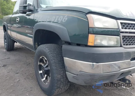 2005 Chevrolet Silverado 2500Hd Work Truck from USA, damaged, VIN 1GCHK29U35E293076